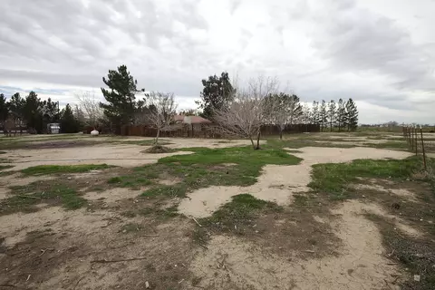 6763 Avenue H E, Lancaster, CA 93535 photo 41