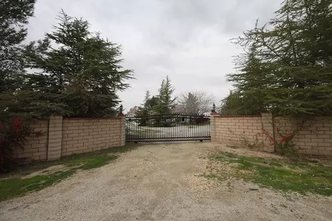 6763 Avenue H E, Lancaster, CA 93535 photo 3