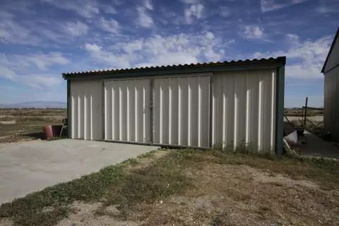 6763 Avenue H E, Lancaster, CA 93535 photo 34