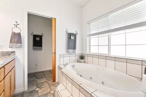 2400 Gibbs Ave, Mojave, CA 93501 photo 24