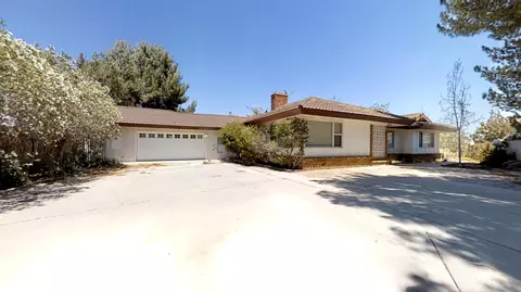 35752 42nd St E, Palmdale, CA 93552 photo 1