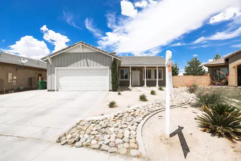251 Baring St, Lancaster, CA 93535 photo 4