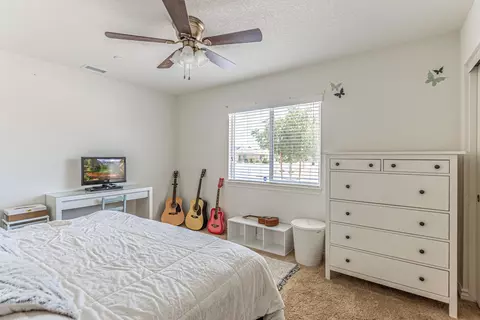 5704 Forry Ct, Lancaster, CA 93536 photo 25