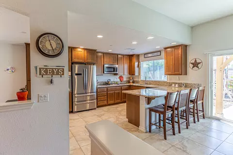 5704 Forry Ct, Lancaster, CA 93536 photo 7