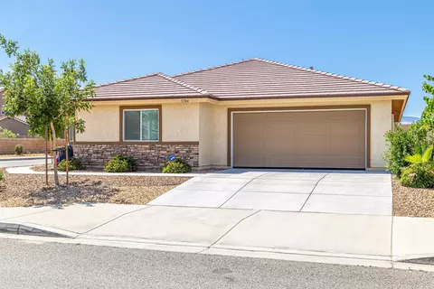 5704 Forry Ct, Lancaster, CA 93536 photo 2