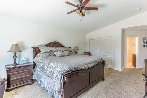 5704 Forry Ct, Lancaster, CA 93536 photo 23
