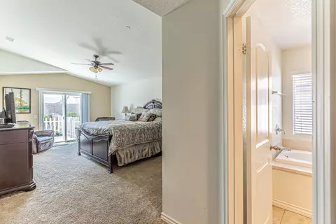 5704 Forry Ct, Lancaster, CA 93536 photo 19