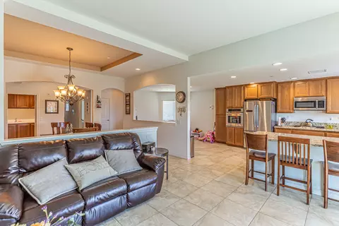 5704 Forry Ct, Lancaster, CA 93536 photo 8