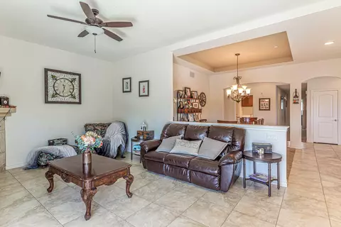 5704 Forry Ct, Lancaster, CA 93536 photo 11