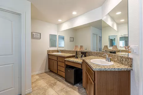 5704 Forry Ct, Lancaster, CA 93536 photo 20