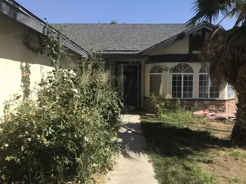817 Jason Ct, Lancaster, CA 93534 photo 2