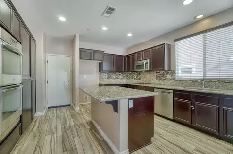 43855 46th St W, Lancaster, CA 93536 photo 11