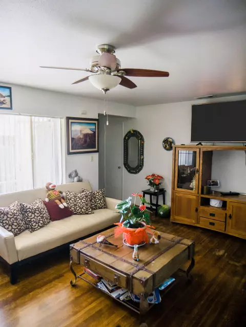 45533 Date Ave, Lancaster, CA 93534 photo 2
