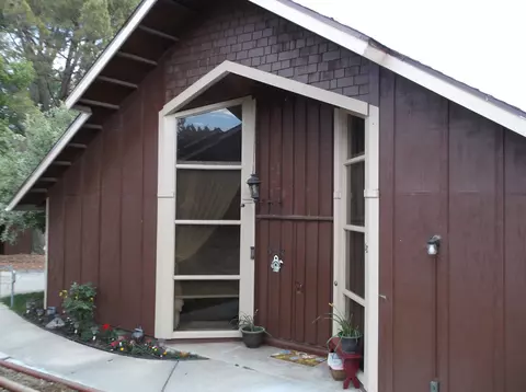 18 Village Ln, Tehachapi, CA 93561 photo 2