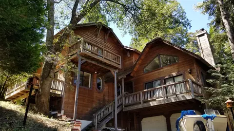 331 Klamath Dr, Lake Arrowhead, CA 92352 photo 2