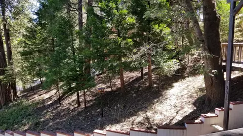331 Klamath Dr, Lake Arrowhead, CA 92352 photo 6
