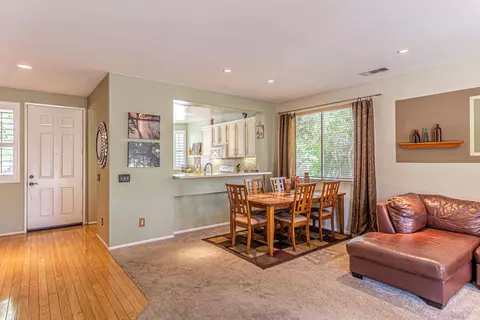 1232 Valiant St, Lancaster, CA 93534 photo 4