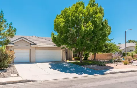 4034 Via Barbara, Lancaster, CA 93536 photo 1