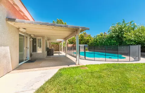 4034 Via Barbara, Lancaster, CA 93536 photo 32