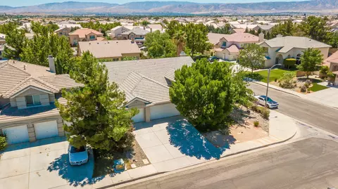 4034 Via Barbara, Lancaster, CA 93536 photo 39