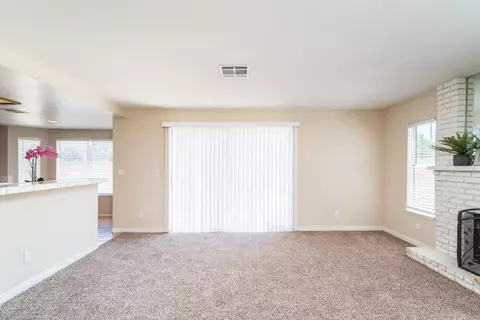 43546 11th St E, Lancaster, CA 93535 photo 12