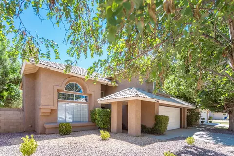 43546 11th St E, Lancaster, CA 93535 photo 2