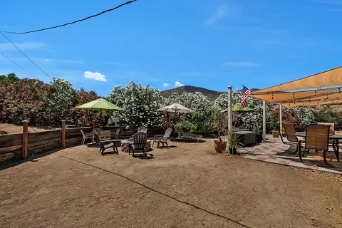 130 Juniper Ridge Ln W, Palmdale, CA 93550 photo 21