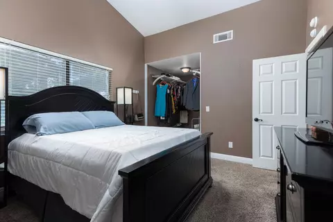 45901 Suffolk Dr, Lancaster, CA 93535 photo 9