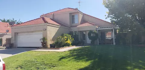37463 42nd St E, Palmdale, CA 93552 photo 1
