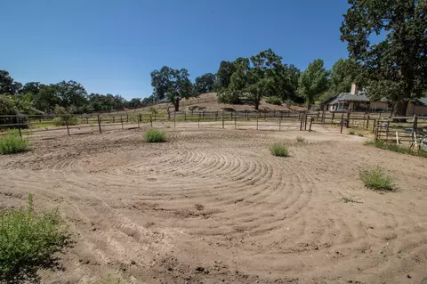 24101 Martingale Way, Tehachapi, CA 93561 photo 35