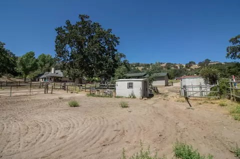 24101 Martingale Way, Tehachapi, CA 93561 photo 36