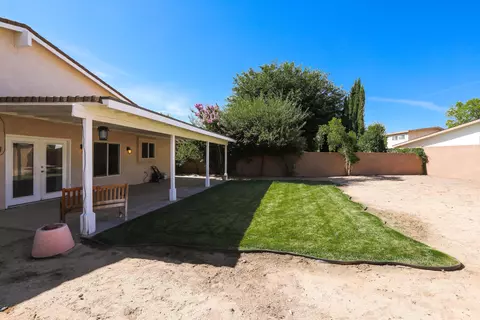 44043 Fenner Ave, Lancaster, CA 93536 photo 34