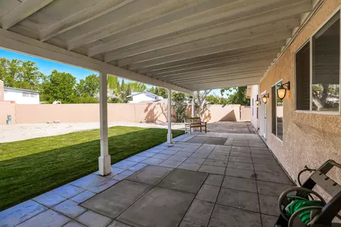 44043 Fenner Ave, Lancaster, CA 93536 photo 36