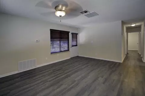 3640 Balmont St, Lancaster, CA 93536 photo 3