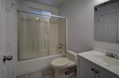 3640 Balmont St, Lancaster, CA 93536 photo 10