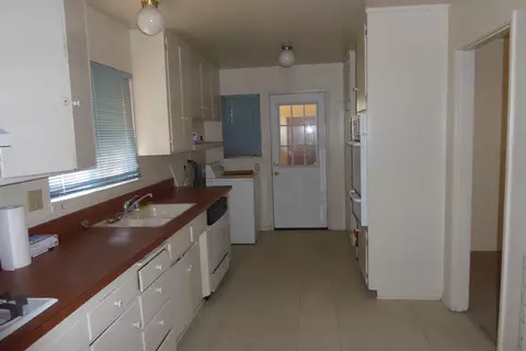 39063 Juniper Tree Rd, Palmdale, CA 93551 photo 3