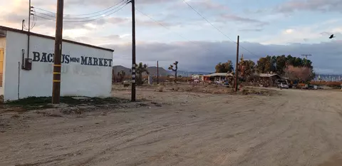 6350 Backus Rd, Mojave, CA 93501 photo 5