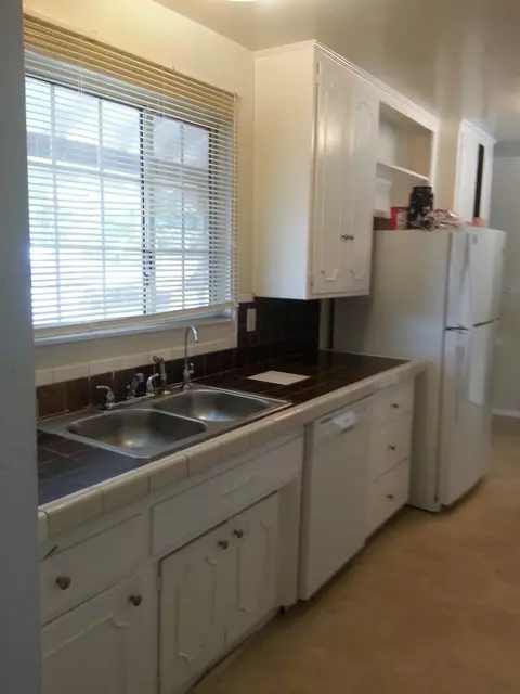 1251 Avenue J 2 E, Lancaster, CA 93535 photo 13