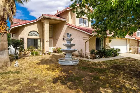 37311 26th St E, Palmdale, CA 93550 photo 3