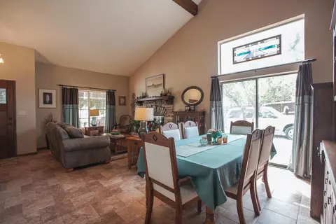 36503 Harold Third St, Palmdale, CA 93550 photo 5