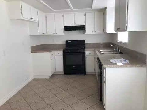 40641 162nd St E, Lancaster, CA 93535 photo 4