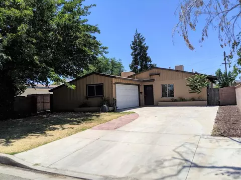 44539 Anvers Ave, Lancaster, CA 93534 photo 1
