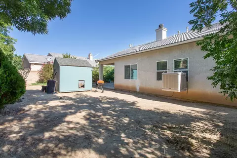 44027 Parkview Ln, Lancaster, CA 93535 photo 19