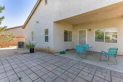 44027 Parkview Ln, Lancaster, CA 93535 photo 17