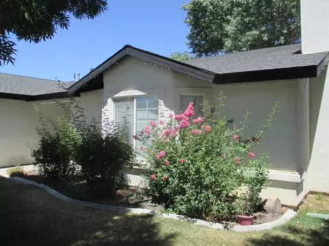 391 Apple Way, Tehachapi, CA 93561 photo 5