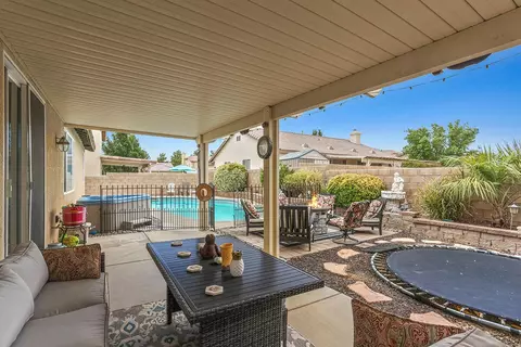1522 Sutherland St, Lancaster, CA 93534 photo 21