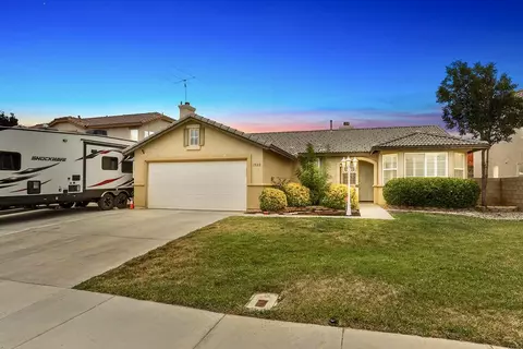 1522 Sutherland St, Lancaster, CA 93534 photo 1