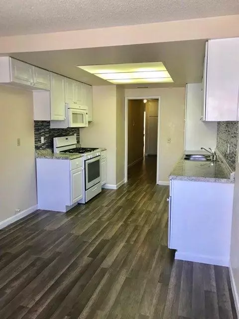 37018 32nd St E, Palmdale, CA 93550 photo 5