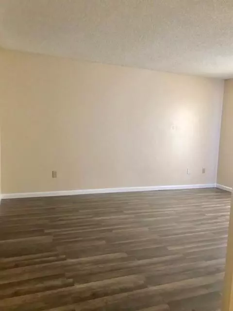 37018 32nd St E, Palmdale, CA 93550 photo 6