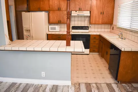 43872 Fig Ave, Lancaster, CA 93534 photo 3